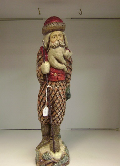BL-CC2489 Pinecone Santa with Staff