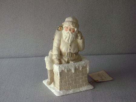 BL-TD4083 Ivory Santa in Chimney