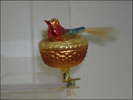 IG-130501 Laying the Golden Egg