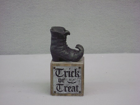 KK-41010A Wood and Tin Halloween Blocks