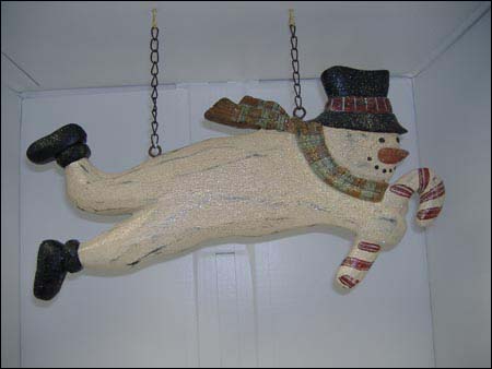 KK-B7320 Wooden Snowman with Candy Cane On Arrow