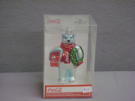 KA-CC4162 Glass Coke Bear w/Wreath Cooler