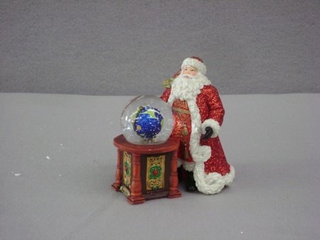 R-2012889 Worldly Wishes Snowglobe