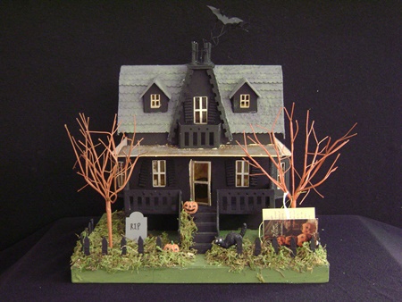 BL-LC4543 Haunted House w/Light