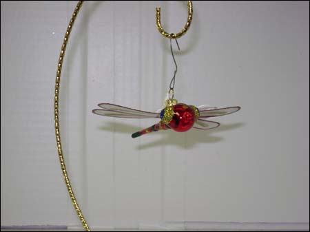 CW-BUT682B Dragonfly (Red)